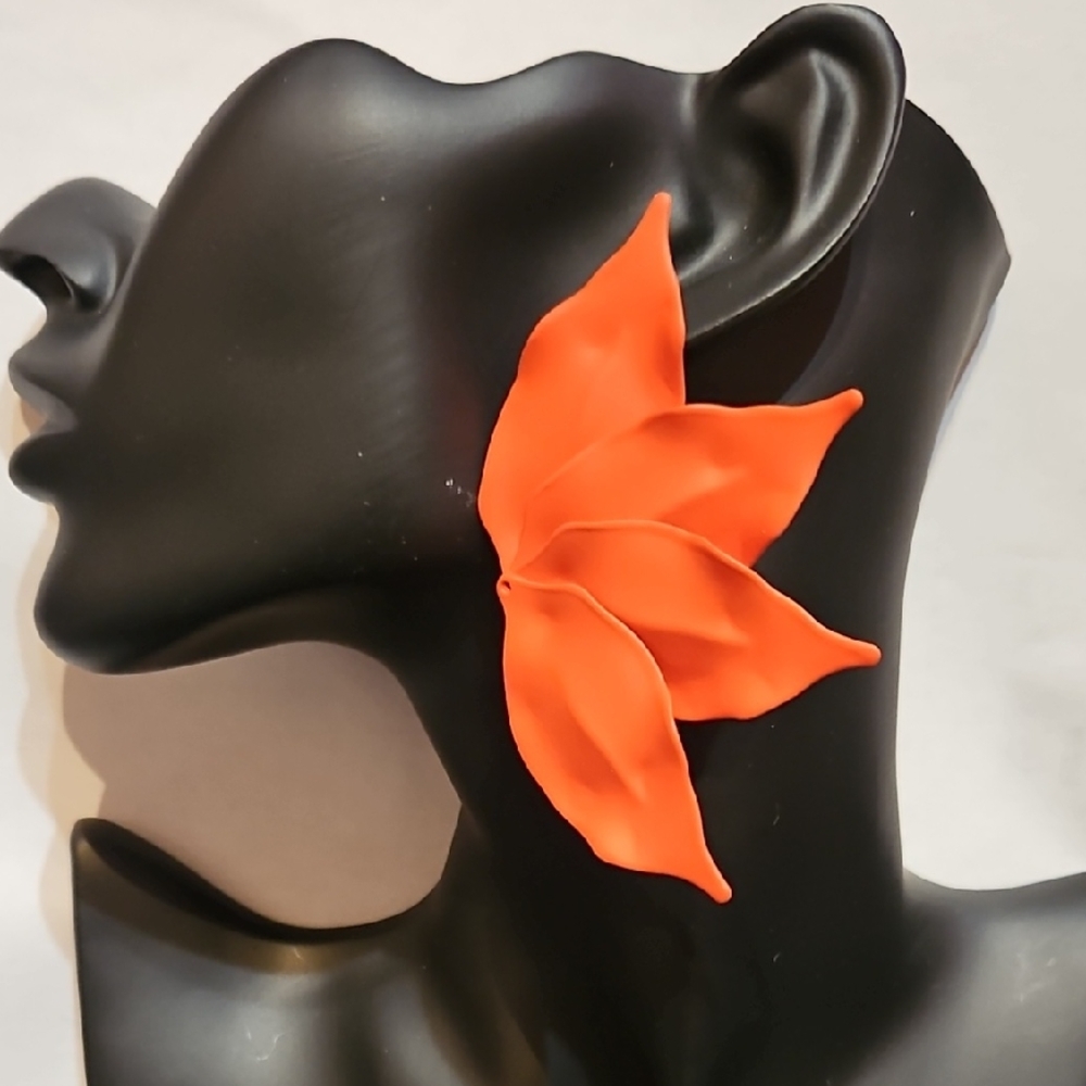 Big Leaf‎ Earrings